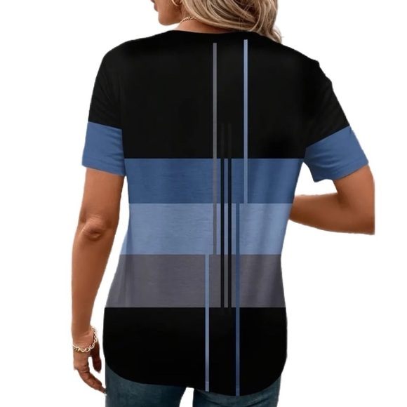 Women’s Casual Geometric Stripe Crewneck Short Sleeve Knit Top - Size XL - NWT - Picture 2 of 5